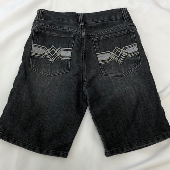 Boys Sz 10 jean and cargo shorts - Picture 4 of 8